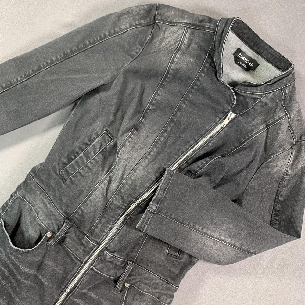Bebe Jumpsuit Womens 28x27 Black Denim Zip Front Distressed Moto Stretch 3/4 SLV